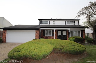 23719 Wendy Ln, Southfield, MI 48075