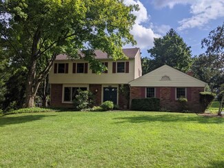 2823 Caledon Ln, Cincinnati, OH 45244