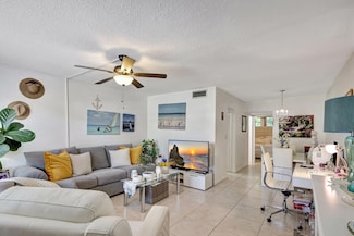 2565 S Ocean Blvd Unit 211, Palm Beach, FL 33480