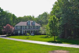 23 Winterberry Ln, North Hampton, NH 03862