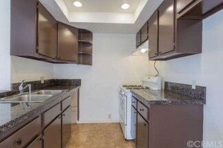 600 W 3rd St Unit A202, Santa Ana, CA 92701