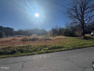 1030 N Paperville Rd, Bristol, TN 37620