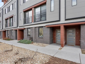 2350 Tremont Place Unit 6, Denver, CO 80205