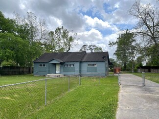 8110 Ley Rd, Houston, TX 77028
