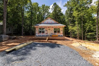 231 Wagon Rd, Mount Gilead, NC 27306