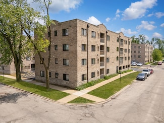 7335 Oakwood Ave Unit 2E, Lyons, IL 60534