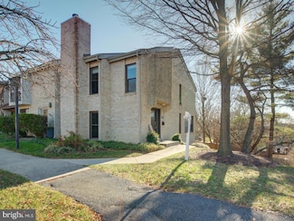 8101 Burkart Ct, Greenbelt, MD 20770