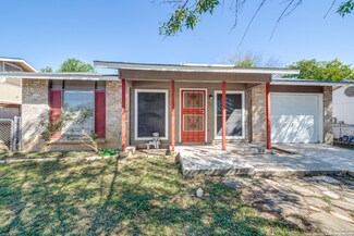 6707 Middle Oaks Dr, San Antonio, TX 78227
