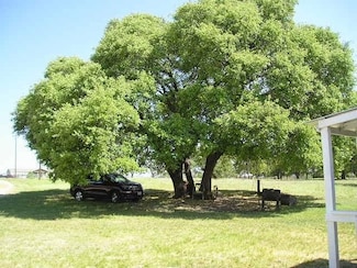 460 E Kroll, Harper, TX 78631