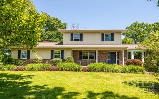 72 Black Hollow Rd, Pennsdale, PA 17756