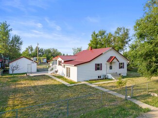 611 2nd St, Nisland, SD 57762