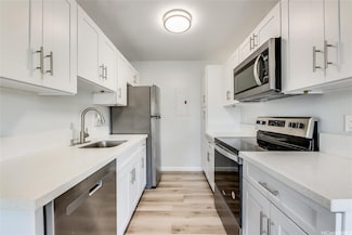 94-1059 Oli Loop Unit B8, Waipahu, HI 96797