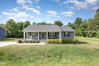 18 Hunter Fox Trail, Angier, NC 27501