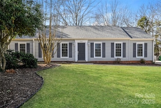 9601 Cloverwood Ct, Charlotte, NC 28270