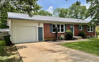 824 Fair Ave, Lawrenceburg, TN 38464