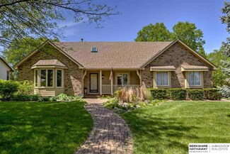 600 S Fillmore St, Papillion, NE 68046