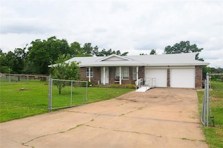 1383 N Peebly Rd, Choctaw, OK 73020