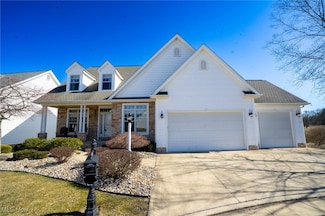 21 Saybrook Dr Unit 2, Canfield, OH 44406