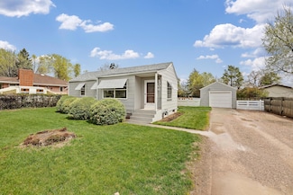 306 S Canyon Rd, Rapid City, SD 57702