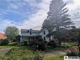 6 Kinney St, Brocton, NY 14716