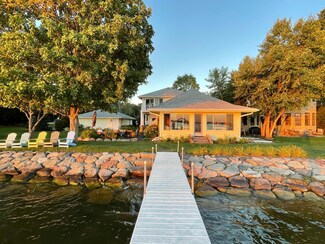 4330 Manitou Rd, Excelsior, MN 55331