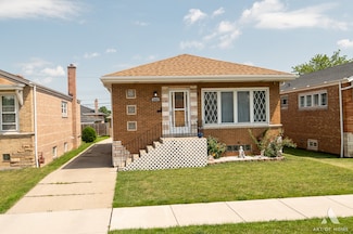 4504 W 65th Place, Chicago, IL 60629