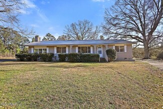 753 Simpson Highway 28 E, Magee, MS 39111