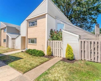 2512 Riverfront Dr Unit 2, Little Rock, AR 72202