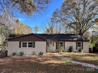 1722 Hartford Dr, Gastonia, NC 28052
