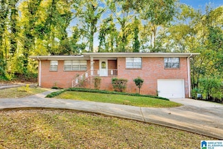 504 8th St, Midfield, AL 35228