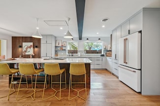 2301 Trafalgar Dr, Austin, TX 78723