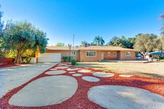 1410 Mulberry St, Riverside, CA 92501