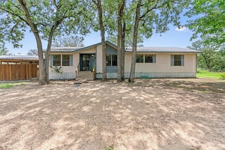 196 Private Road 7701 Prairie N, Rockdale, TX 76567