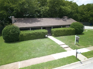 300 Gloria St, Keller, TX 76248