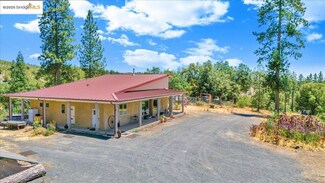 9935 Jackass Creek Rd, Groveland, CA 95321