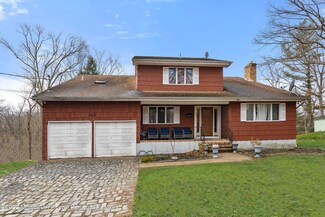 340 Friendship Rd, Howell, NJ 07731