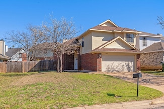 2203 Turf Club Dr, Arlington, TX 76017