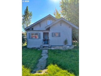 518 California St, South Bend, WA 98586