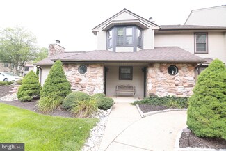 451 Redbud Ct Unit 451, Warrington, PA 18976