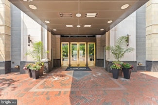 11990 Market St Unit 701, Reston, VA 20190