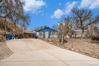 3330 S Clay St, Englewood, CO 80110