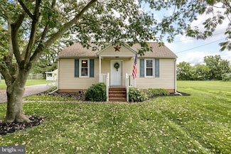 705 Range End Rd, Dillsburg, PA 17019