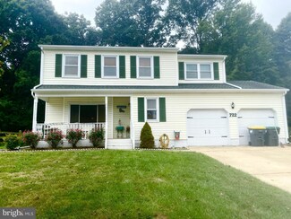 722 Fox Chase Cir, Bear, DE 19701