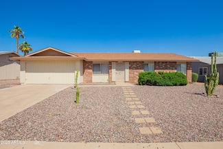 11627 S Iroquois Dr, Phoenix, AZ 85044