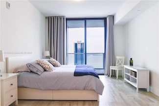 1010 Brickell Ave Unit 3002, Miami, FL 33131