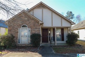 530 Fox Run Cir, Pell City, AL 35125