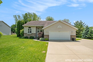 9324 Perry St, Zeeland, MI 49464