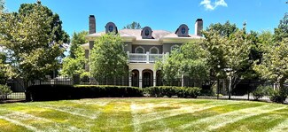 1732 Richmond Rd, Lexington, KY 40502