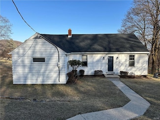 3723 Fire Ln, Bethlehem, PA 18015