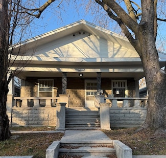 1001 E Pacific St, Springfield, MO 65803